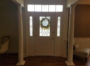 Foto del edificio - 2213 Old Mill Ct