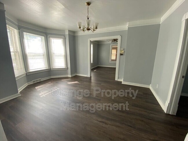 Foto del edificio - 3944 L St