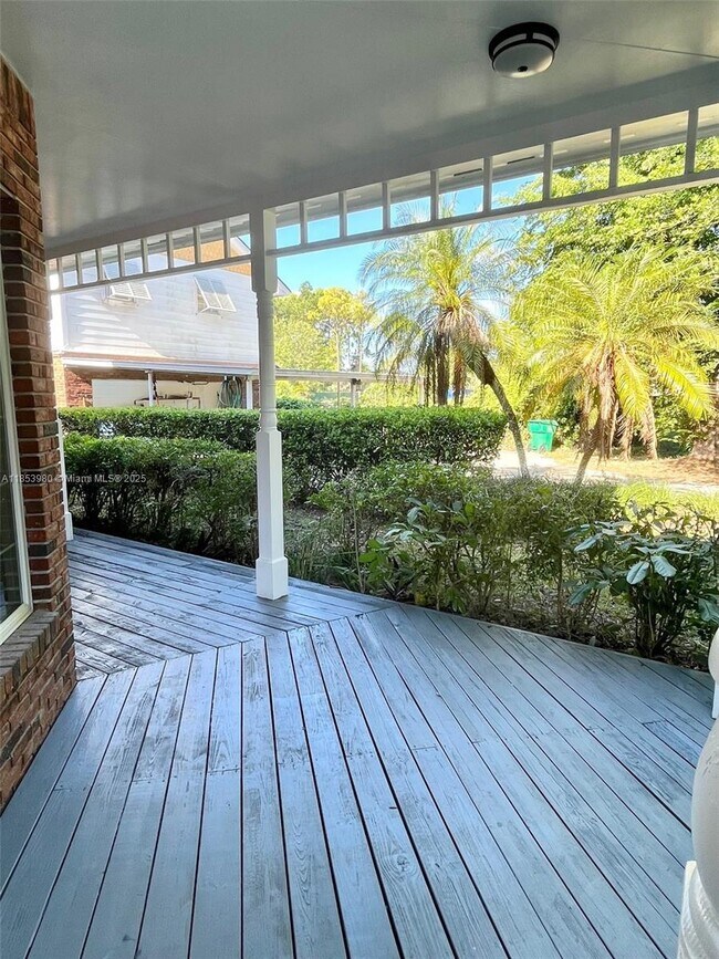 Foto del edificio - 14790 SW 184th St