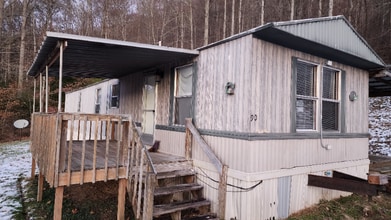 Building Photo - 90 Bud Rd