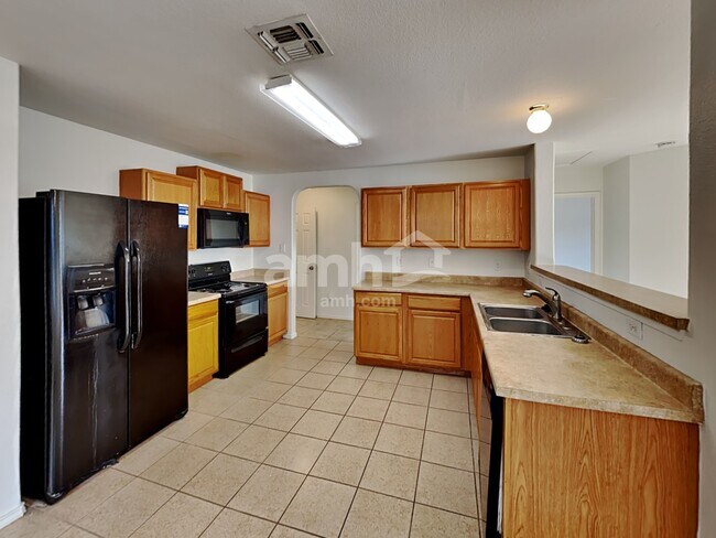 Building Photo - 13131 Asbury Vista