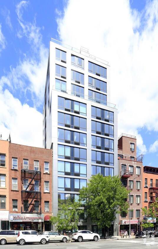 Building Photo - The Cereza