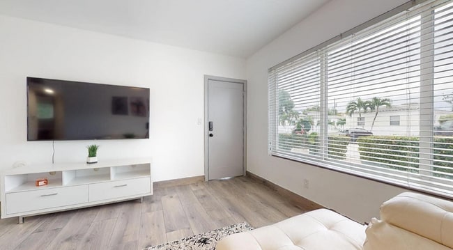 Foto del edificio - 857 81st St