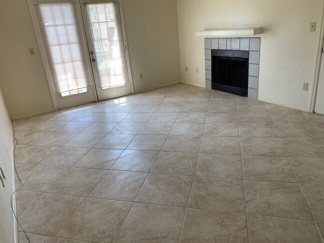 Foto del edificio - 2550 N Alafaya Trail
