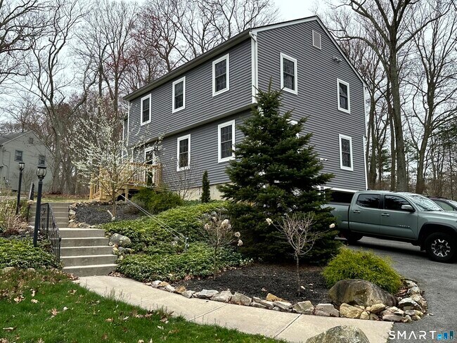 Foto del edificio - 6 Beaver Dam Trail