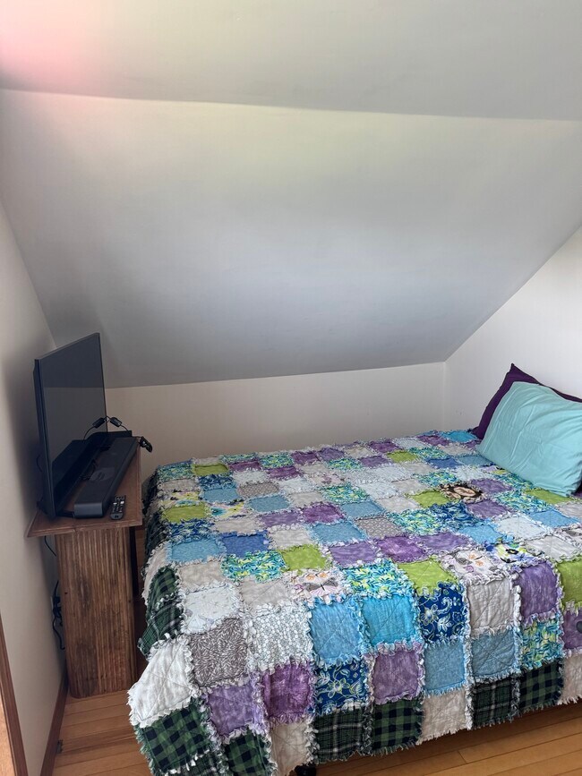 Foto del edificio - 5931 Alseth Rd