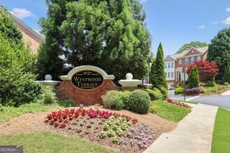 Building Photo - 4692 Wehunt Commons Dr