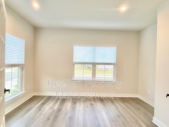 Building Photo - 134 Fishermans Wy