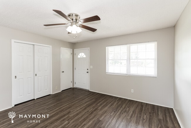 Building Photo - 3013 Arcadia Ct