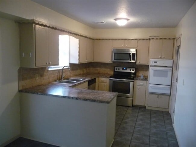Foto del edificio - 515 SW 69th St
