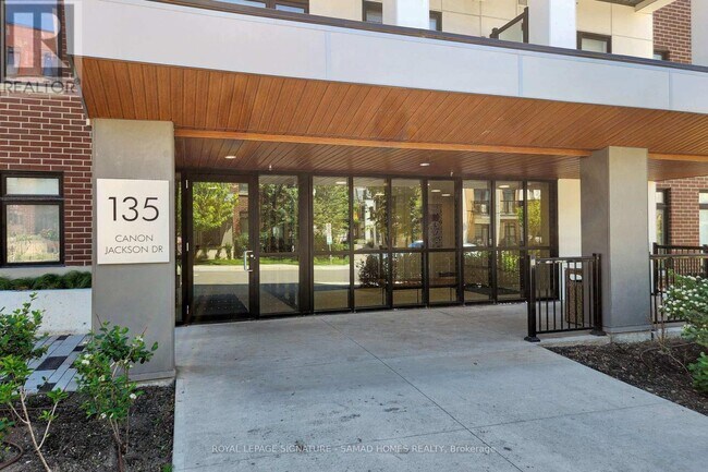 Building Photo - 135 Canon Jackson Dr