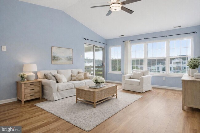 Foto del edificio - 14303 Cornerstone Dr