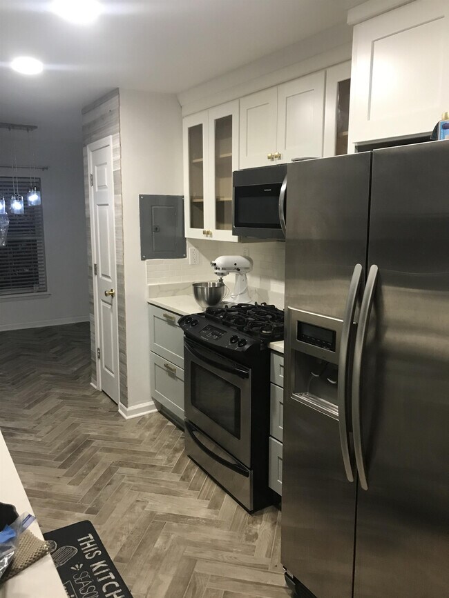 Foto del edificio - 3805 St Barnabas Rd