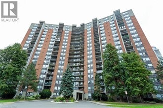 Building Photo - 50 Mississauga Vly Blvd Building Photo - 50 Mississauga Vly Blvd