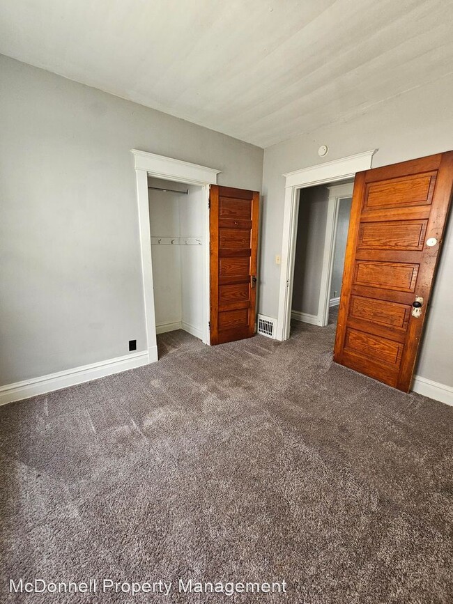 Building Photo - 2 br, 1 bath House - 1233 Glenhurst Court