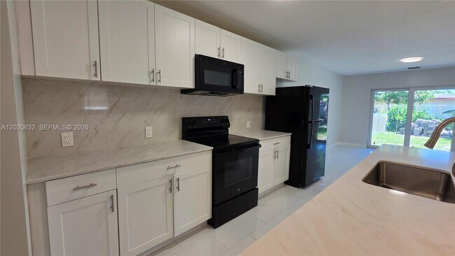 Building Photo - 1068 NW 112th St