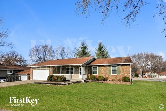 Building Photo - 37 Westbrook Dr