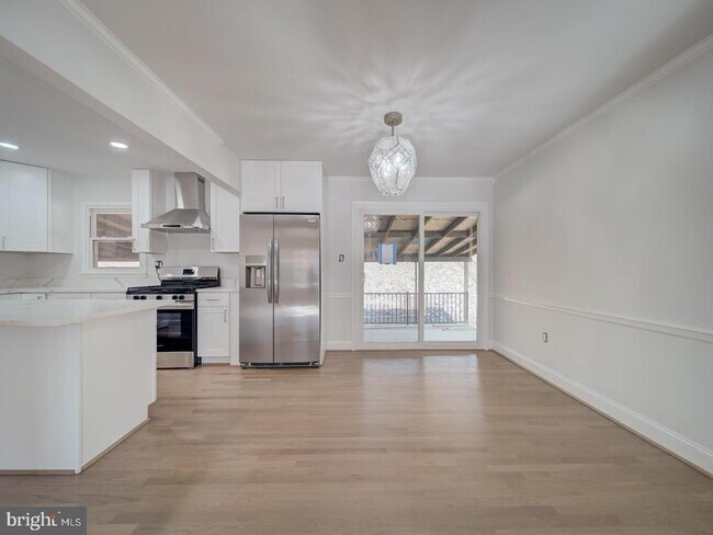 Foto del edificio - 2303 W Longview Dr