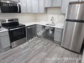 Building Photo - 201 Kathleen Dr