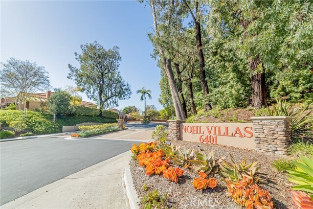 Foto principal - 6401 Nohl Ranch Rd