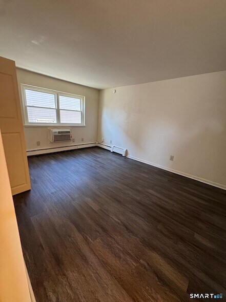 Building Photo - 70 McKinley Ave