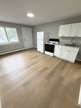 Building Photo - 1113 Portland-Cobalt Rd