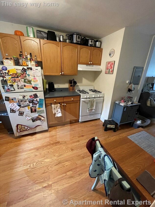 Photo - 17 Bay St Unit #1R