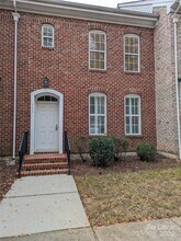 Building Photo - 103 Chawton Ln