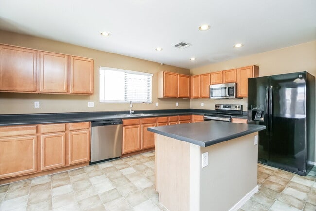 Building Photo - 2601 W Spencer Run