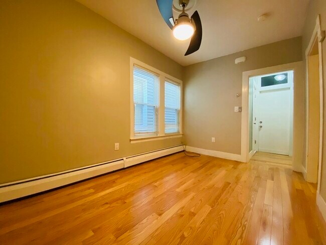 Foto del edificio - 84 Willow St