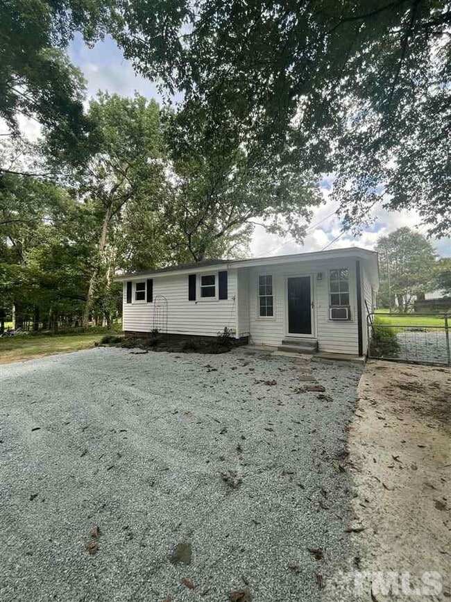 Building Photo - 214 Patterson Rd