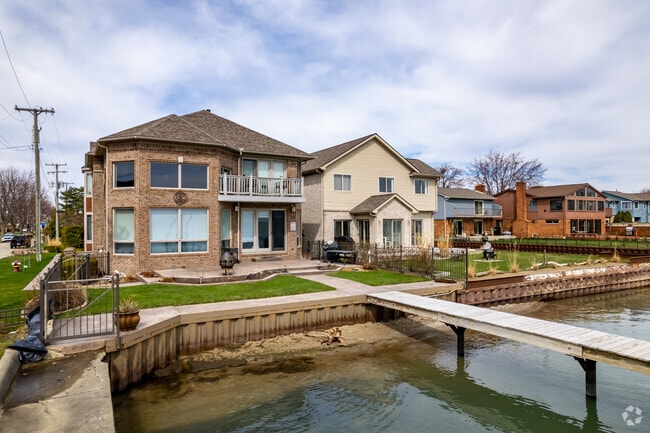 Residents enjoy easy access to the water thanks to a plethora of canals in St Clair Shores.