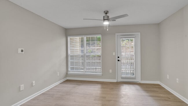 Building Photo - LYNX Gate City