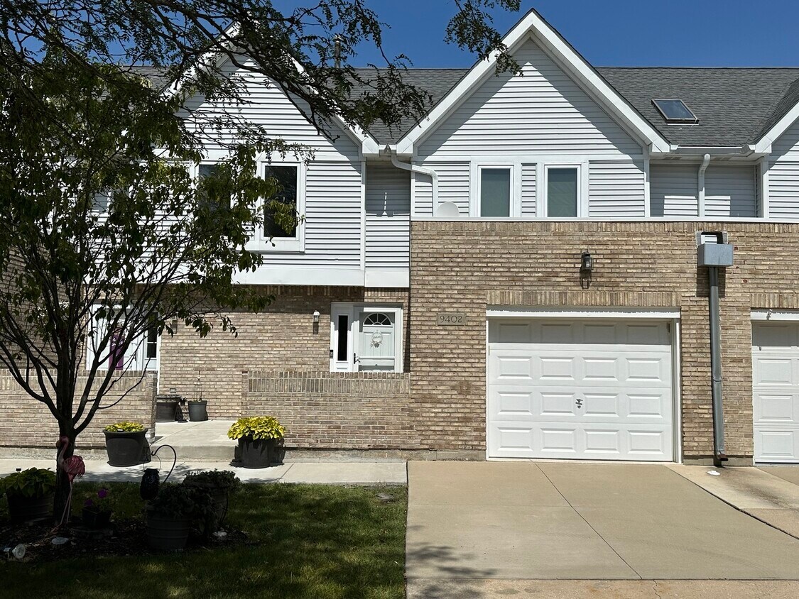 Foto principal - 9402 Lindsay St