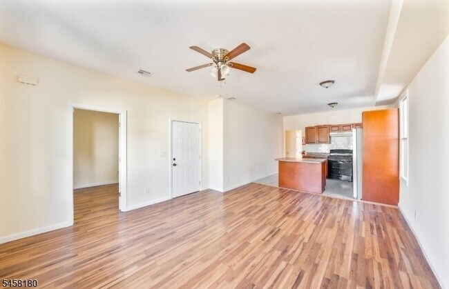 Foto del edificio - 286 Williamson Ave