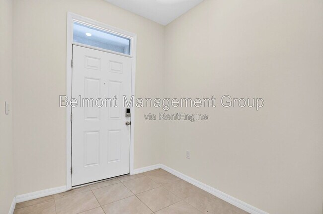 Foto del edificio - 33028 Tulip Petal Ln