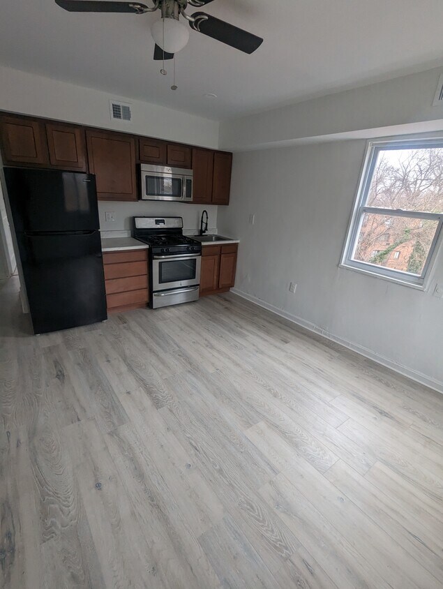 Foto principal - 2916 Nelson Pl SE