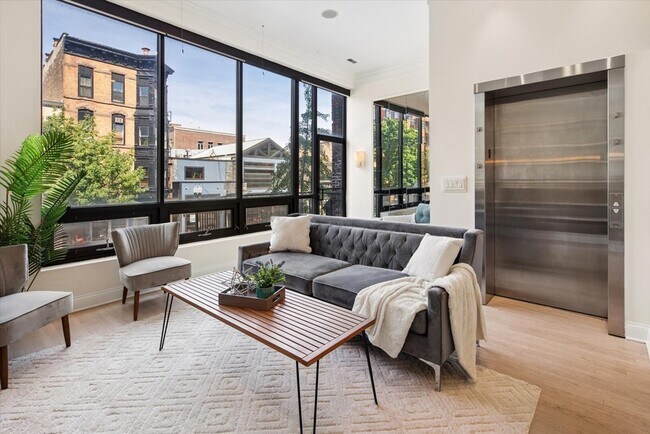 Foto del edificio - 1445 N Wells St