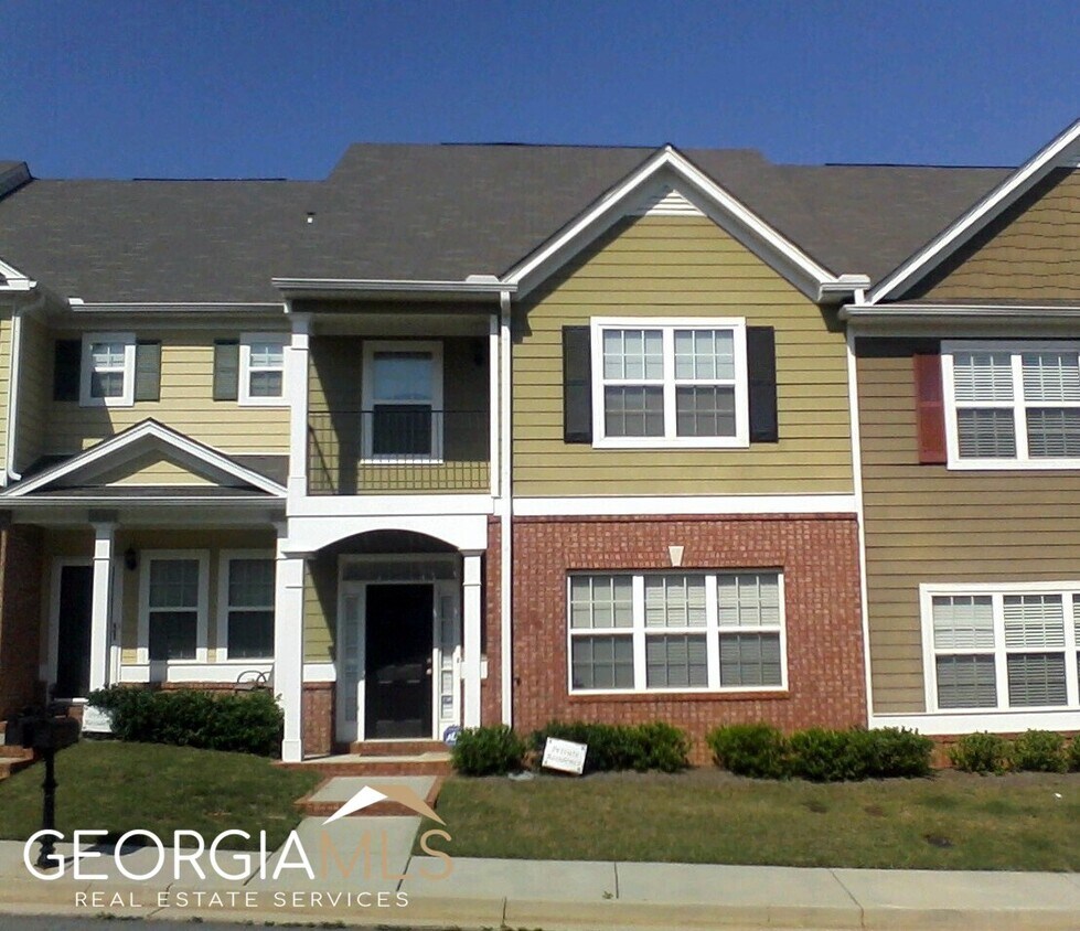 Foto principal - 7576 Rutgers Cir