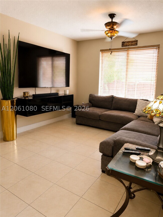 Foto del edificio - 8688 SW 158th Pl