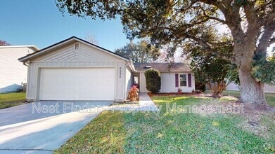 Building Photo - 8336 Spicewood Dr