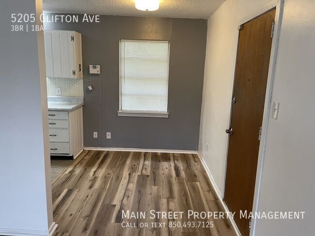 Building Photo - 5205 Clifton Ave
