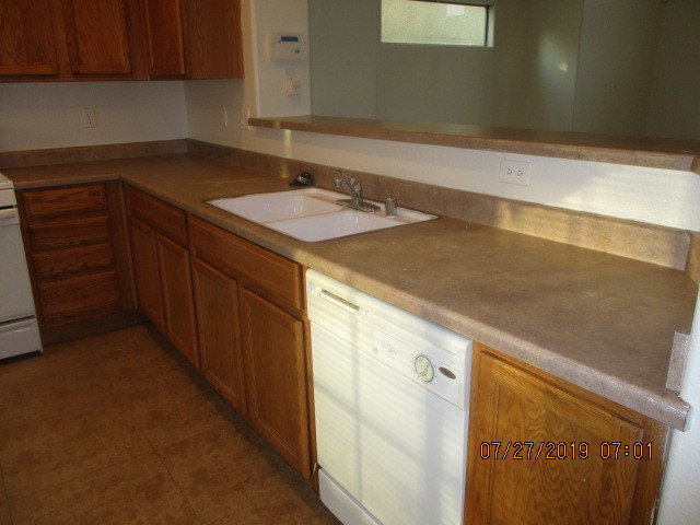 Building Photo - 5820 Donna St