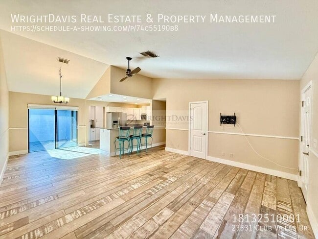 Building Photo - 23331 Club Villas Dr