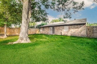 Building Photo - 3715 Heatherbloom Dr Building Photo - 3715 Heatherbloom Dr