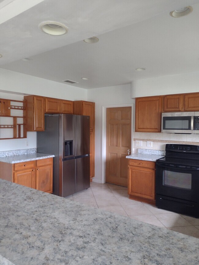 Foto del edificio - 225 E 29th Ct