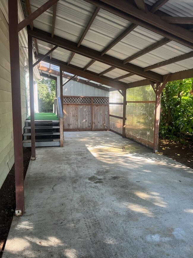 Foto del edificio - 2 Bedroom, 2 Bathroom Home in Ferndale