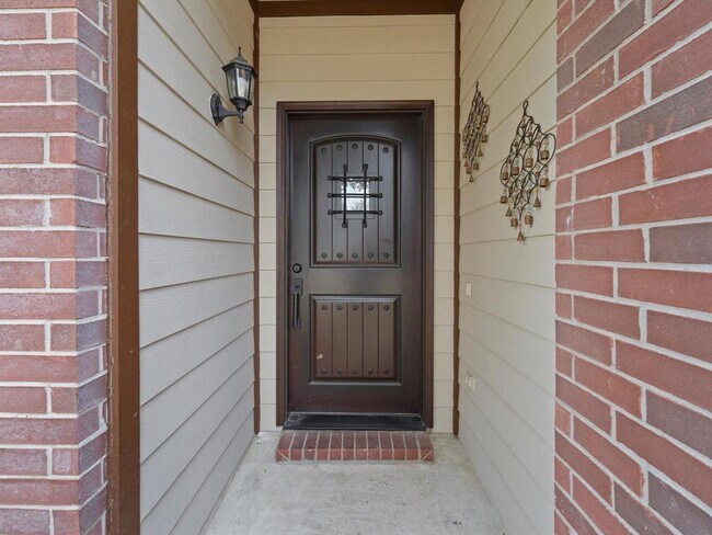 Foto del edificio - 915 Shirefield Ln