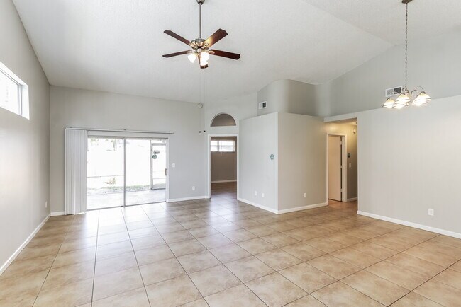 Foto del edificio - 4014 Levonshire Pl