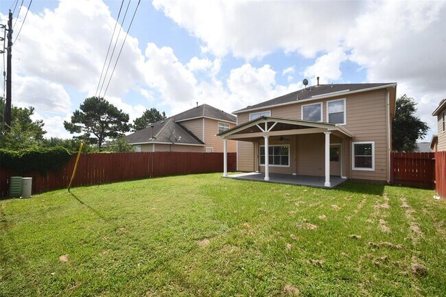 Foto del edificio - 24406 Lakecrest Village Dr